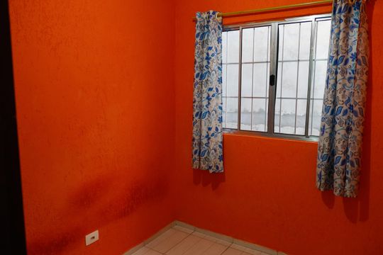 Quarto 2 de casa para alugar com 2 quartos, 50m² em Santa Maria, Osasco