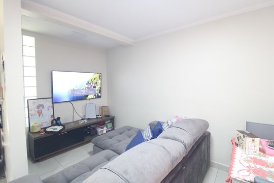 Casa para alugar com 3 quartos, 133m² em Jardim Ubirajara, São Paulo