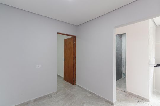 Casa para alugar com 2 quartos, 50m² em Vila Medeiros, São Paulo