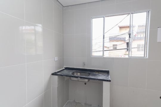 Cozinha de casa para alugar com 2 quartos, 50m² em Vila Medeiros, São Paulo