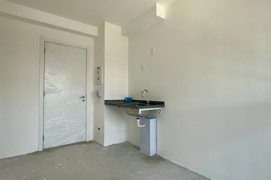Sala de kitnet/studio para alugar com 1 quarto, 26m² em Pinheiros, São Paulo