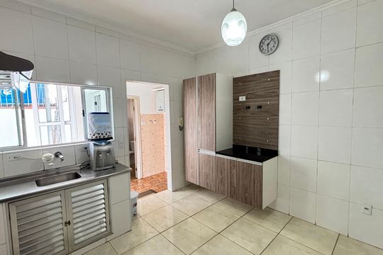 Cozinha de casa para alugar com 2 quartos, 116m² em Vila Curuçá, Santo André