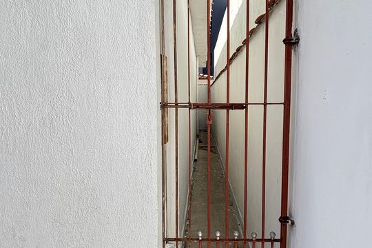 Área Externa de casa para alugar com 2 quartos, 116m² em Vila Curuçá, Santo André