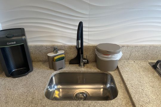Cozinha - Torneira de kitnet/studio para alugar com 1 quarto, 35m² em José Menino, Santos