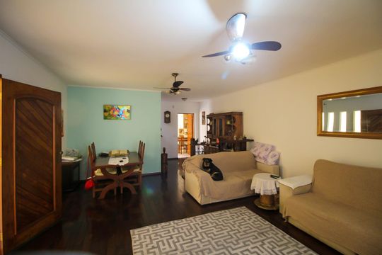 Sala de casa para alugar com 3 quartos, 250m² em Jardim Independência (são Paulo), São Paulo