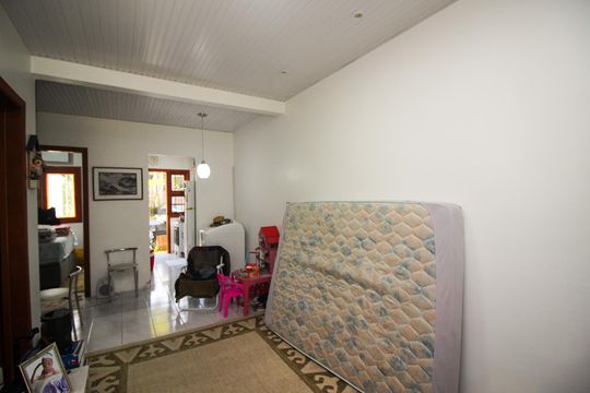 Casa à venda com 2 quartos, 44m² em Chapéu do Sol, Porto Alegre