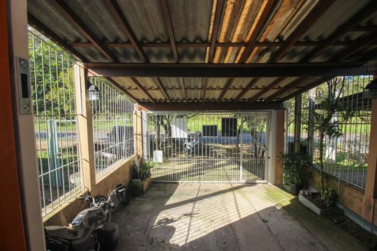 Vista da Sala de casa à venda com 2 quartos, 44m² em Chapéu do Sol, Porto Alegre