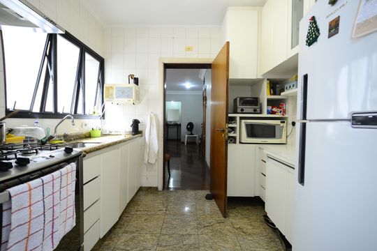 Cozinha de apartamento à venda com 3 quartos, 120m² em Ipiranga, São Paulo