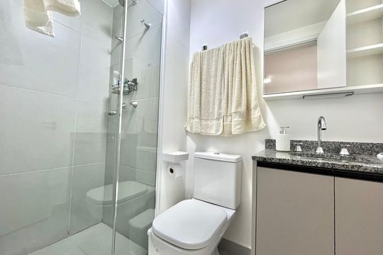 Banheiro Social de apartamento à venda com 1 quarto, 29m² em Jardim Prudência, São Paulo