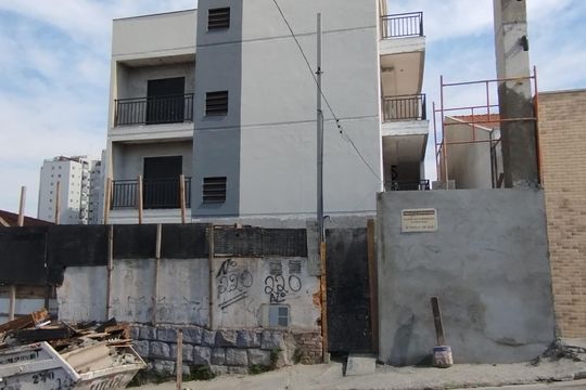 Fachada de apartamento à venda com 1 quarto, 28m² em São Lucas, São Paulo