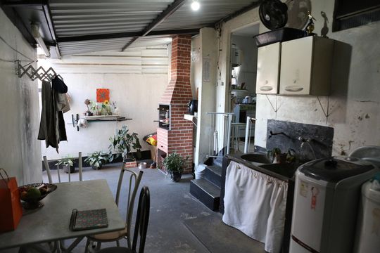 Área comum de casa à venda com 4 quartos, 420m² em Água Branca, Contagem