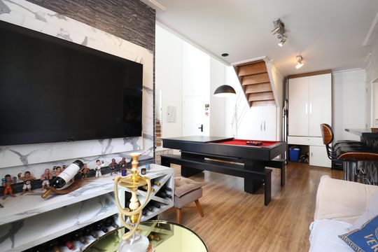 Sala de apartamento à venda com 2 quartos, 78m² em Pompeia, São Paulo