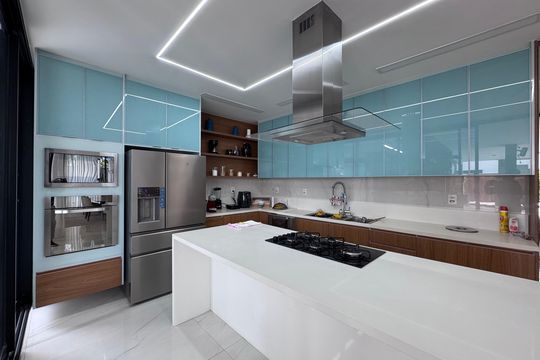 Cozinha de casa à venda com 5 quartos, 850m² em Barra da Tijuca, Rio de Janeiro