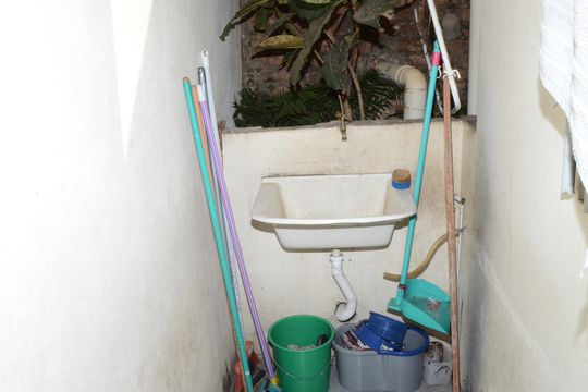 Área de Serviço de casa à venda com 3 quartos, 230m² em Goiânia, Belo Horizonte