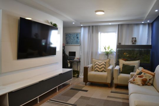 Casa à venda com 3 quartos, 132m² em Parque das Nações, Santo André