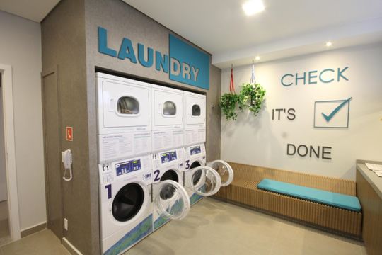 Área comum de kitnet/studio para alugar com 1 quarto, 27m² em Liberdade, São Paulo