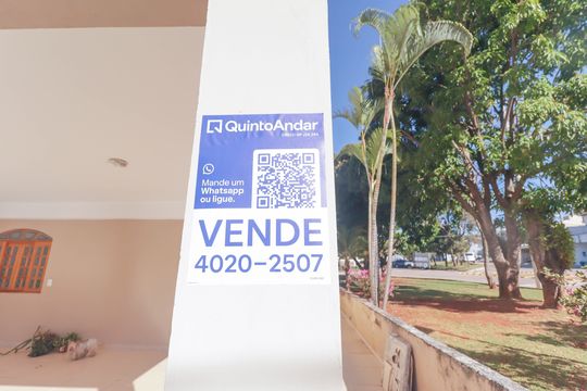 Placa de casa de condomínio à venda com 3 quartos, 130m² em Recanto Quarto Centenario, Jundiaí
