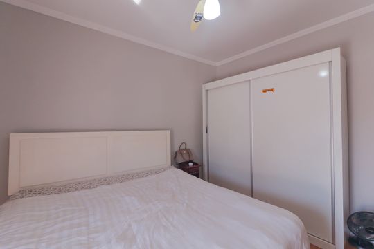 Quarto 2 de casa de condomínio à venda com 3 quartos, 130m² em Recanto Quarto Centenario, Jundiaí