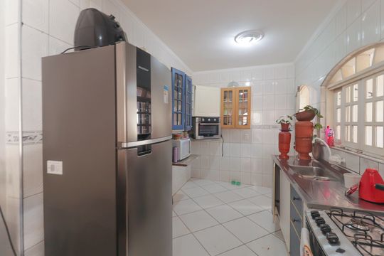 Cozinha de casa de condomínio à venda com 3 quartos, 130m² em Recanto Quarto Centenario, Jundiaí