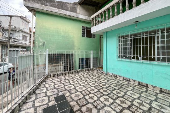 Quintal de casa para alugar com 2 quartos, 62m² em Vila Penteado, São Paulo