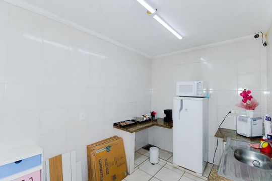Cozinha de casa à venda com 4 quartos, 127m² em Jardim Santa Francisca, Guarulhos