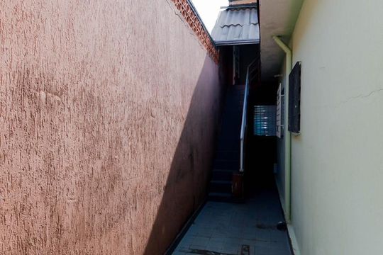 Área Externa de casa à venda com 4 quartos, 127m² em Jardim Santa Francisca, Guarulhos