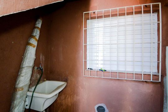Área de Serviço de casa à venda com 4 quartos, 127m² em Jardim Santa Francisca, Guarulhos