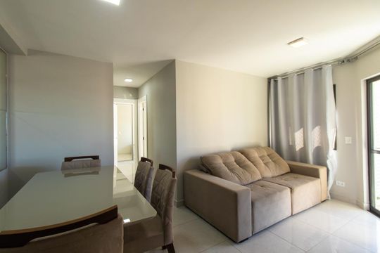 Sala de apartamento à venda com 2 quartos, 59m² em Capão Raso, Curitiba
