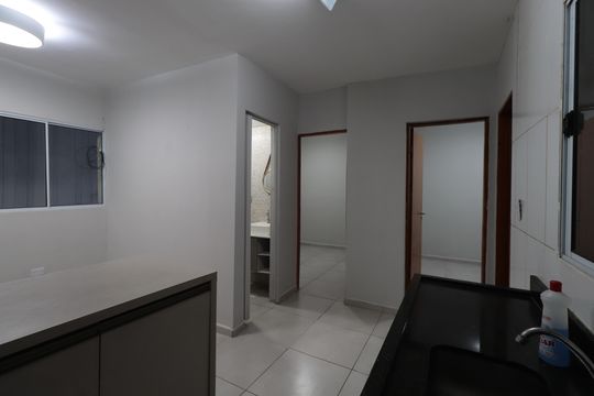 Cozinha de apartamento para alugar com 2 quartos, 42m² em Chácara Califórnia, São Paulo