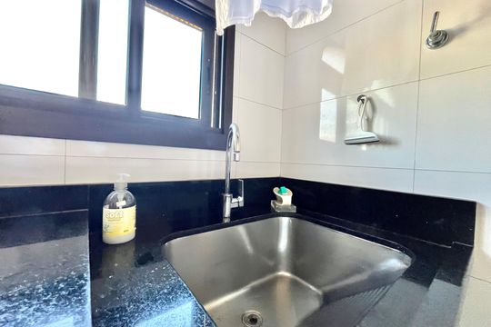 Área de Serviço de apartamento à venda com 3 quartos, 225m² em Vila Clementino, São Paulo