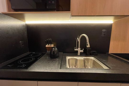 Cozinha de casa de condomínio para alugar com 1 quarto, 25m² em Vila Butantã, São Paulo