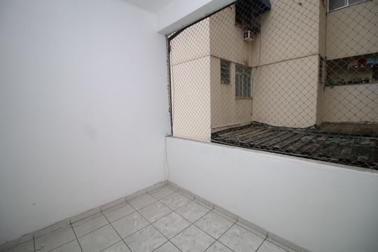 Área de Serviço de apartamento para alugar com 2 quartos, 70m² em Bonsucesso, Rio de Janeiro