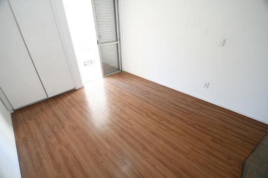 Quarto de kitnet/studio à venda com 1 quarto, 32m² em Centro, Campinas