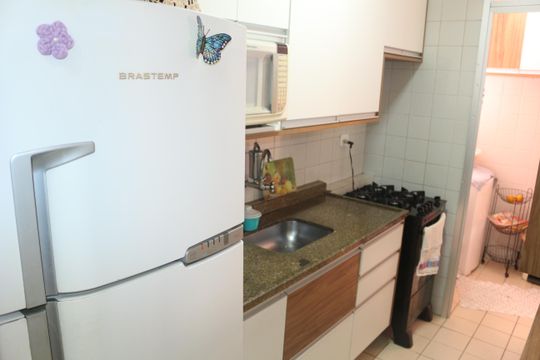 Cozinha de apartamento à venda com 2 quartos, 62m² em Vila Palmares, São Caetano do Sul