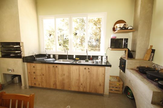 Cozinha de casa de condomínio à venda com 4 quartos, 961m² em Jardim Petropolis, Nova Lima