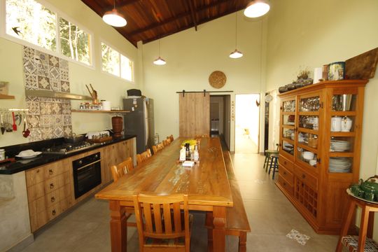 Cozinha de casa de condomínio à venda com 4 quartos, 961m² em Jardim Petropolis, Nova Lima