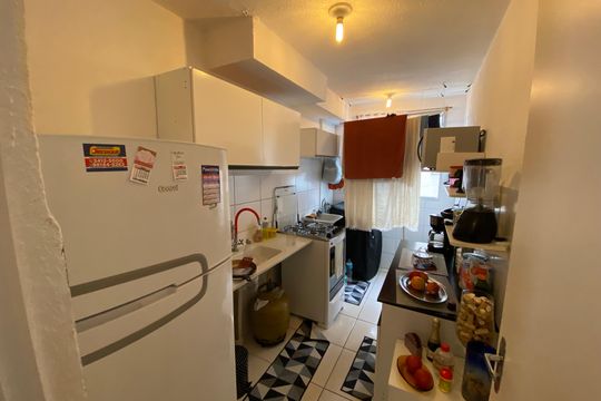 Cozinha de apartamento à venda com 2 quartos, 45m² em Jacarepaguá, Rio de Janeiro