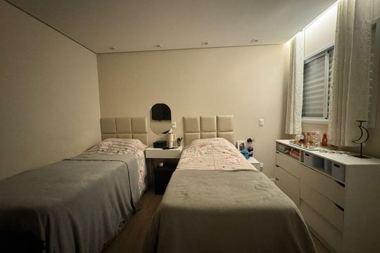 Quarto de apartamento à venda com 3 quartos, 113m² em Ponte Grande, Guarulhos