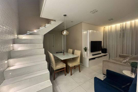 Escada de apartamento à venda com 3 quartos, 113m² em Ponte Grande, Guarulhos