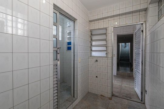 Banheiro de apartamento para alugar com 1 quarto, 35m² em Paraíso, São Paulo