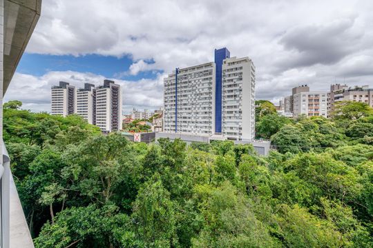 Vista de apartamento à venda com 1 quarto, 54m² em Petrópolis, Porto Alegre