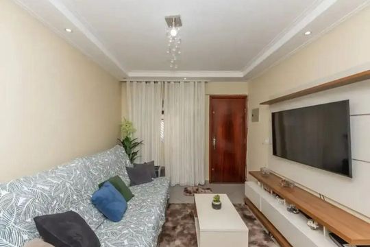 Sala de casa para alugar com 3 quartos, 300m² em Vila Nina, São Paulo