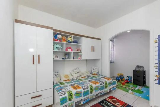 Quarto de casa para alugar com 3 quartos, 300m² em Vila Nina, São Paulo