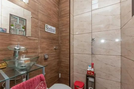 Banheiro de casa para alugar com 3 quartos, 300m² em Vila Nina, São Paulo