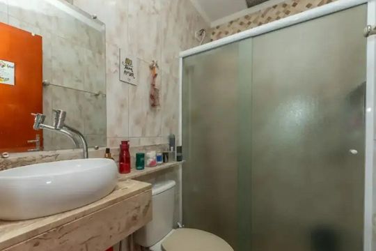 Banheiro de casa para alugar com 3 quartos, 300m² em Vila Nina, São Paulo