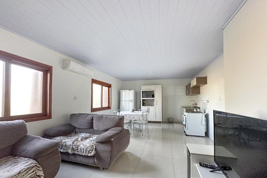 Sala de casa à venda com 2 quartos, 87m² em Feitoria, São Leopoldo