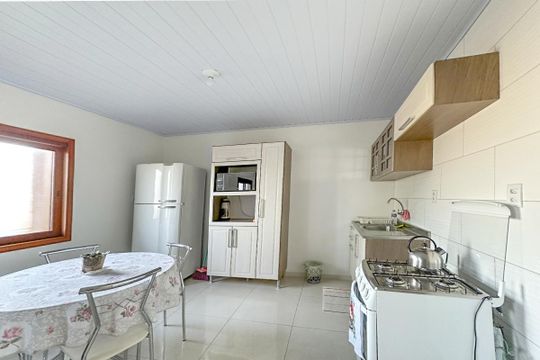 Cozinha de casa à venda com 2 quartos, 87m² em Feitoria, São Leopoldo