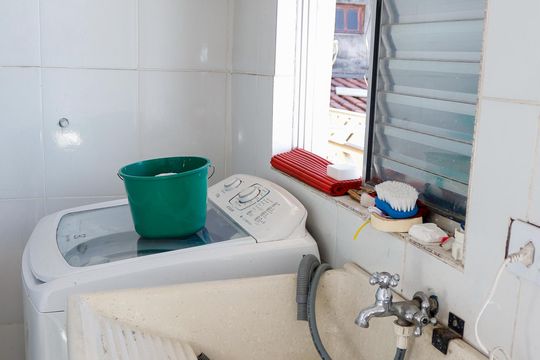Área de Serviço de casa à venda com 4 quartos, 151m² em São Pedro, Osasco