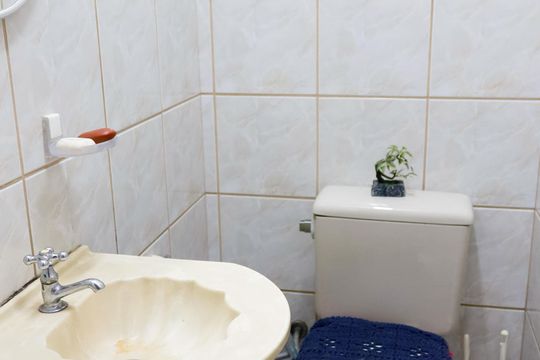 Banheiro da Suíte 1 de casa à venda com 4 quartos, 151m² em São Pedro, Osasco