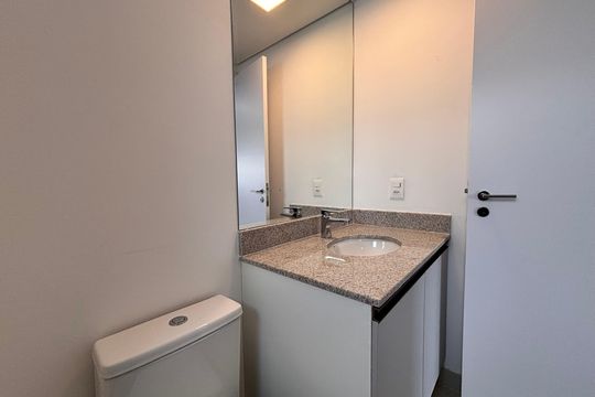 Banheiro da Suíte de apartamento para alugar com 1 quarto, 42m² em Planalto Paulista, São Paulo